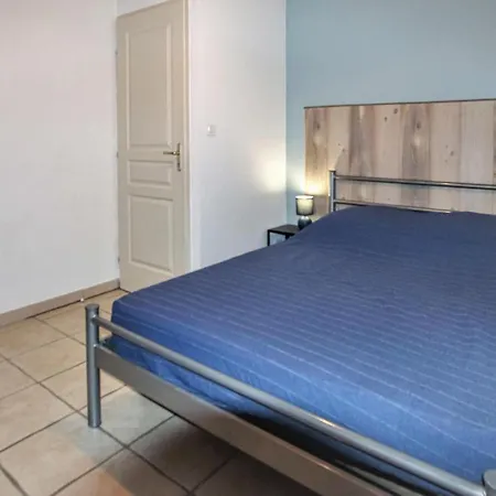 בית נופש Pet Friendly In Du Gard