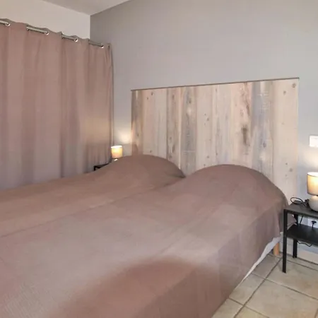 בית נופש Pet Friendly In Du Gard רושפור-דו-גאר