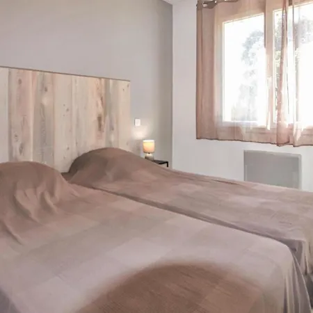 בית נופש Pet Friendly In Du Gard רושפור-דו-גאר